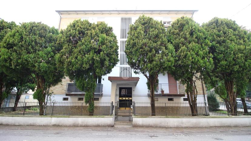 Bilocale in Via Parma 10, San Lazzaro di Savena — foto 3 di 5