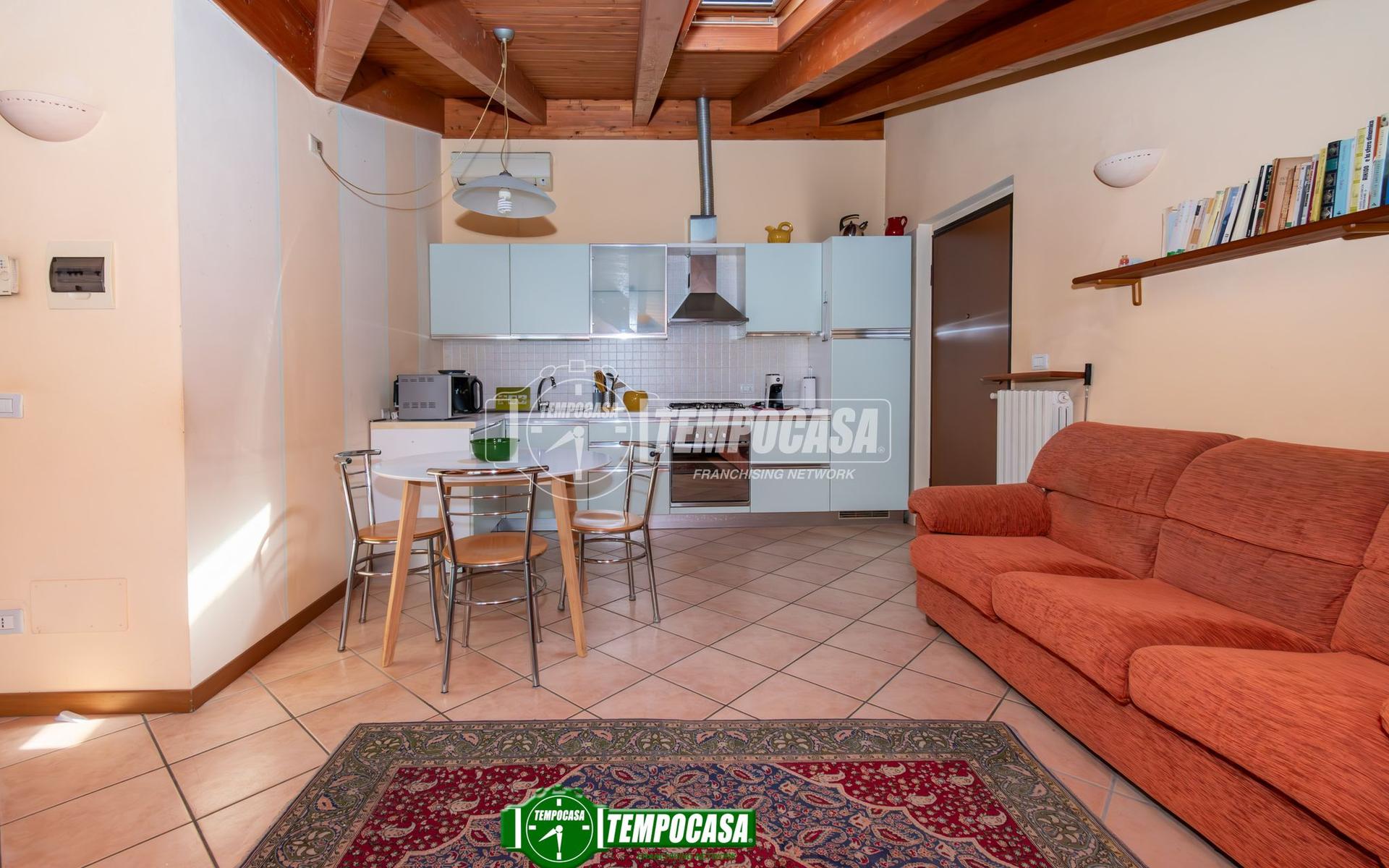 Bilocale in Via Galileo Galilei 9, Basiano