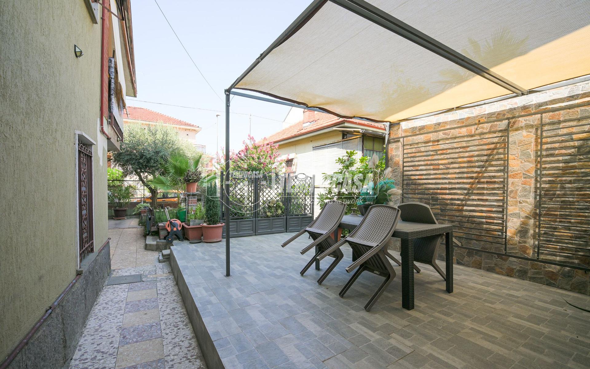 Villa a schiera in Via Francesco Baracca, Grugliasco