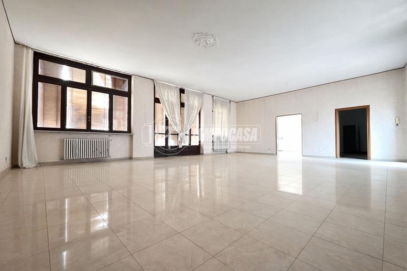 Casa indipendente in Via Umberto I, Cuceglio — foto 3 di 5