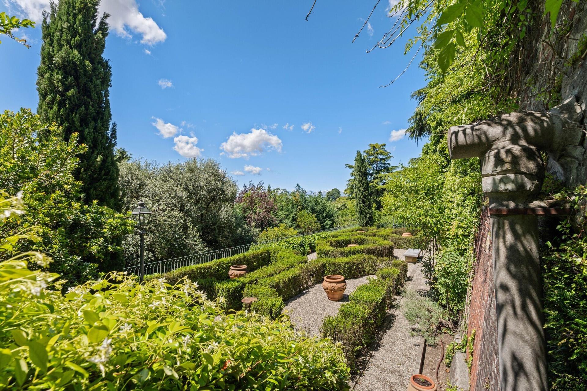 Villa unifamiliare in Strada Comunale Santa Margherita 202, Torino