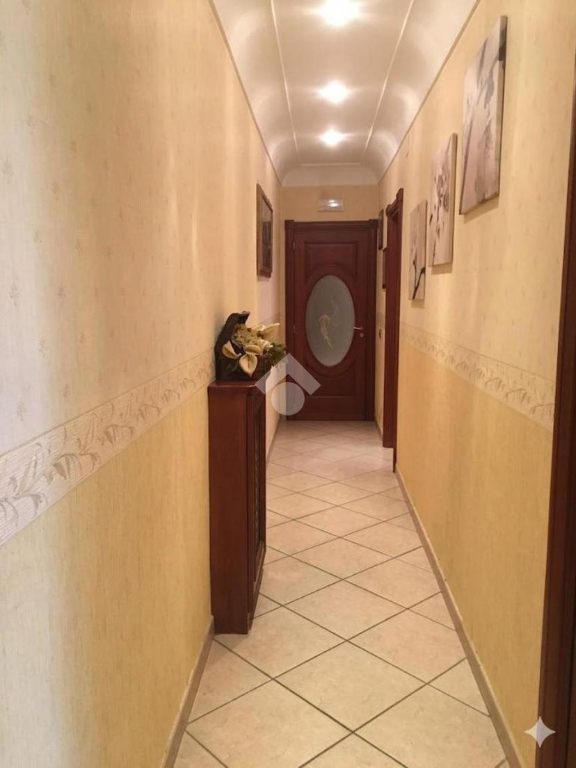 Trilocale in Via Campania 46, Melito di Napoli — foto 3 di 5
