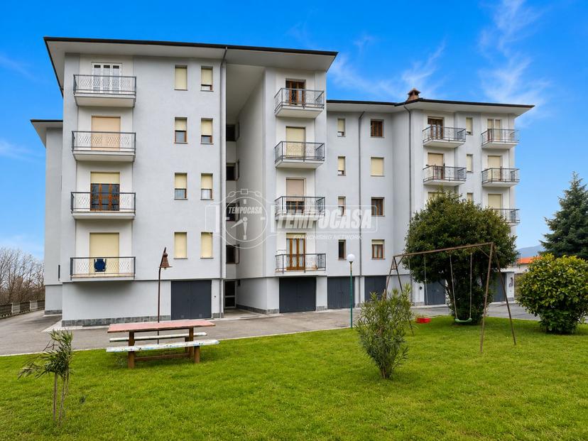 Quadrilocale in Via  (Forno) Leonardi, Forno Canavese — foto 3 di 5