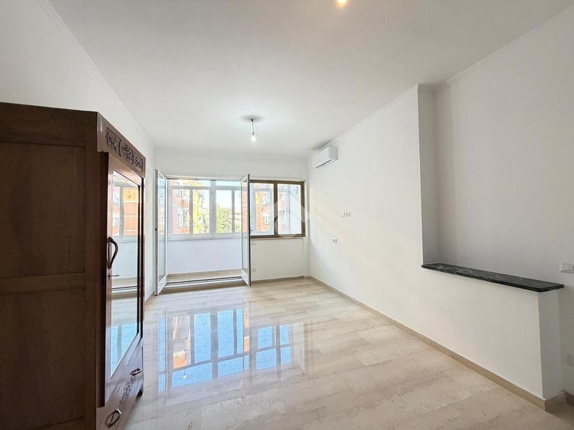 Trilocale in Via dell'Impruneta 29, Roma