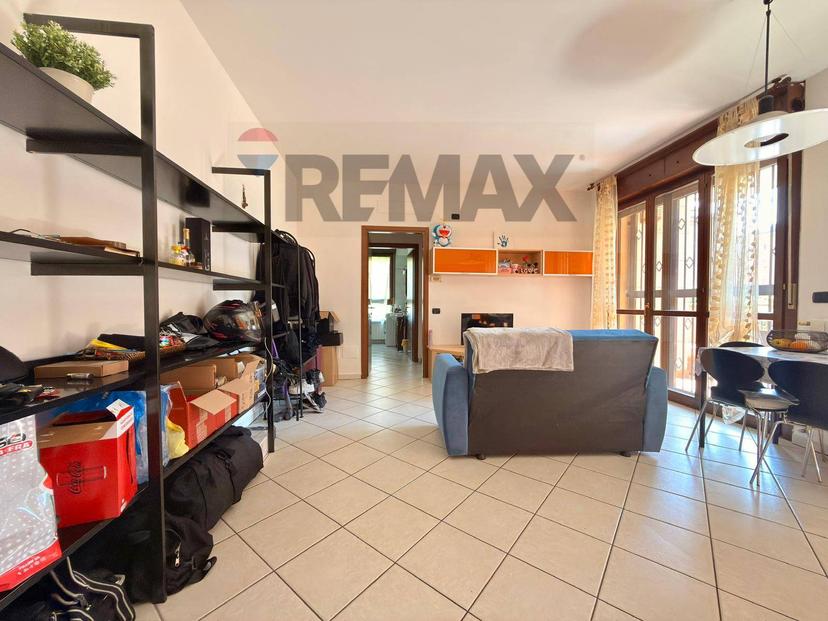 Bilocale in Via Bambini di Beslan 6, San Giuliano Milanese — foto 2 di 5