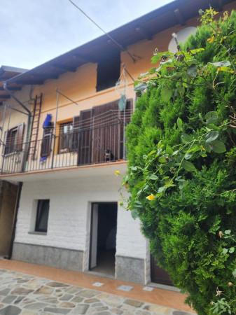Villa in Piazza Libertà 26, Sant'Antonino di Susa — foto 2 di 5