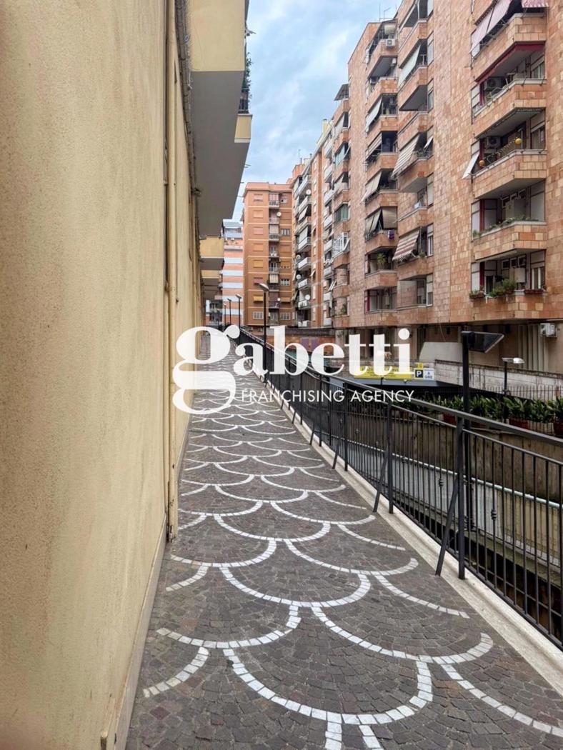Monolocale in Via Anagni  89, Roma