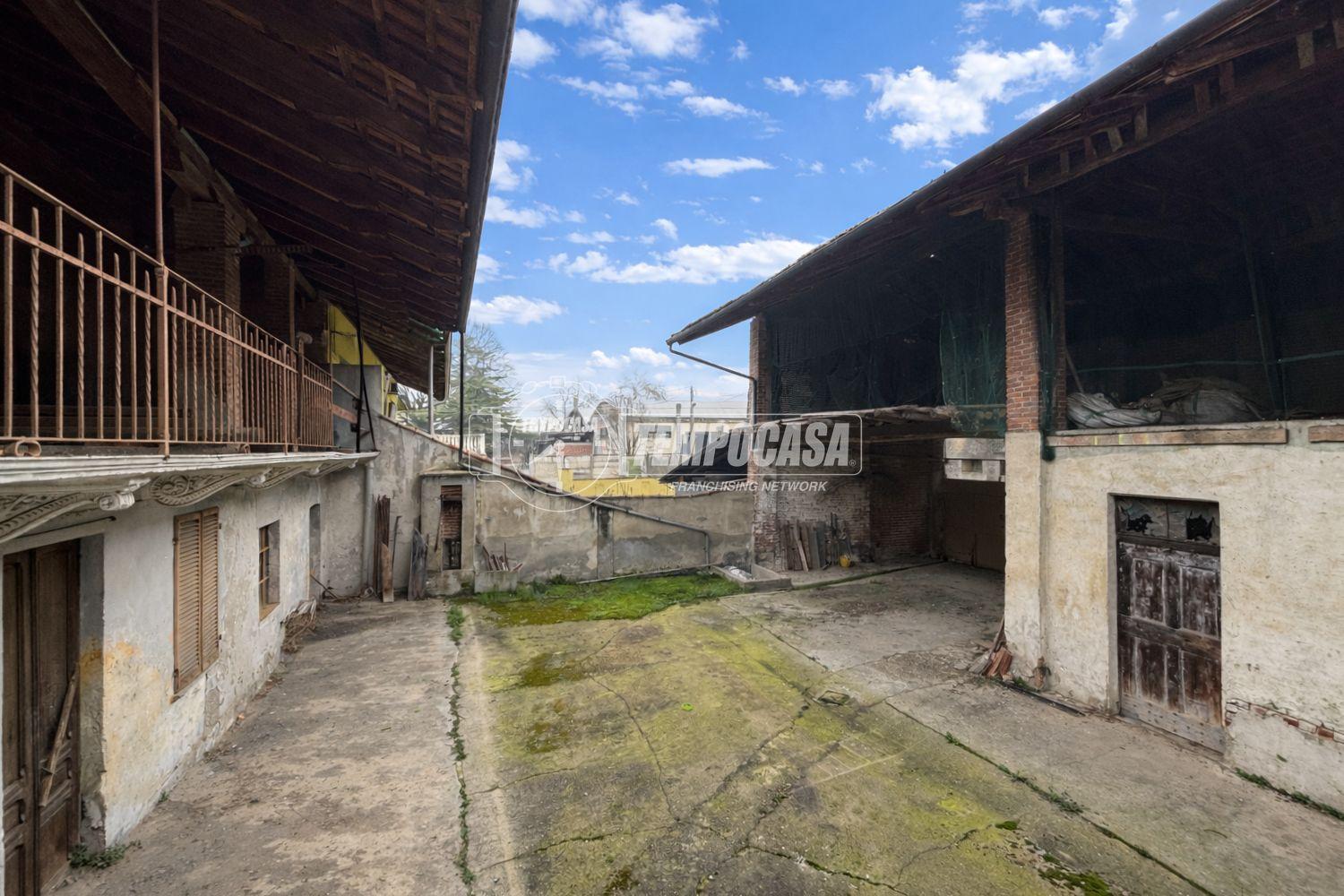 Casa indipendente in Via Rossini, Foglizzo