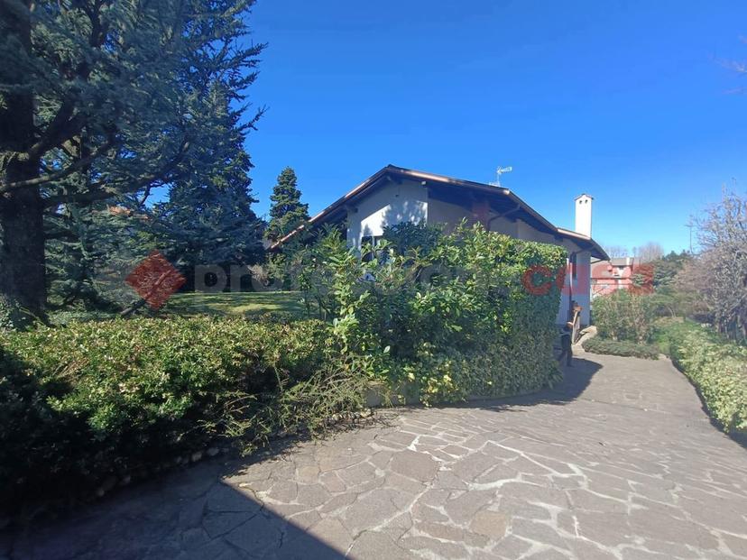 Villa in Via Zanella 20, Parabiago — foto 4 di 5
