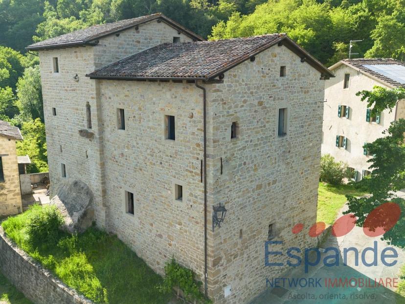 Casa indipendente in Località Affrico, Gaggio Montano