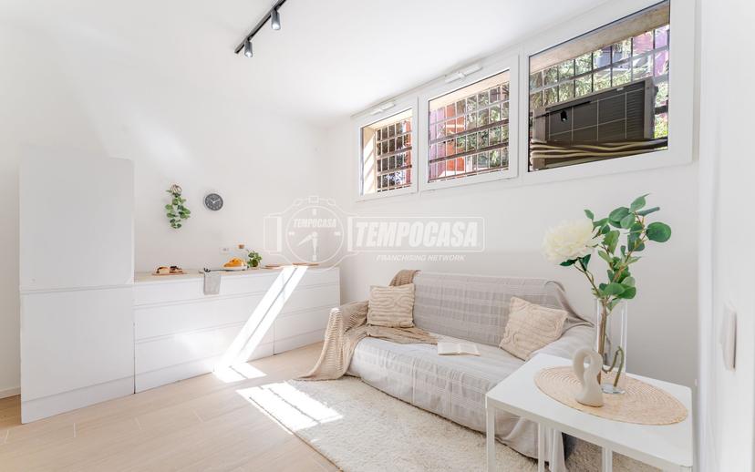 Bilocale in Via Negroli 26//2, Milano