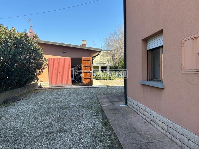 Casa indipendente in Via Lodi 1, San Giovanni in Persiceto — foto 2 di 5
