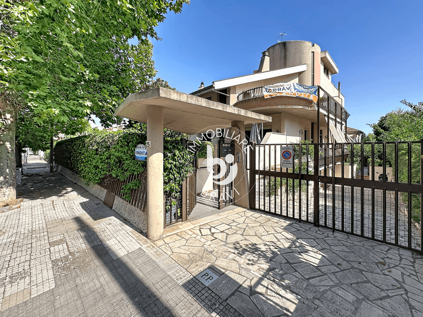 Villa in Via Pirgus, Santa Marinella — foto 2 di 5