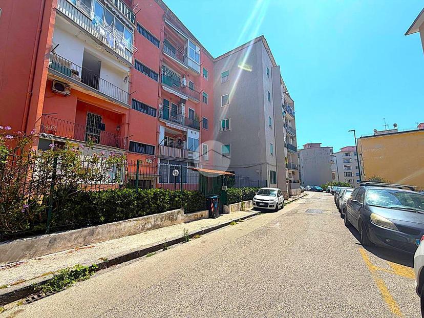 Trilocale in Via Boezio 59, Napoli