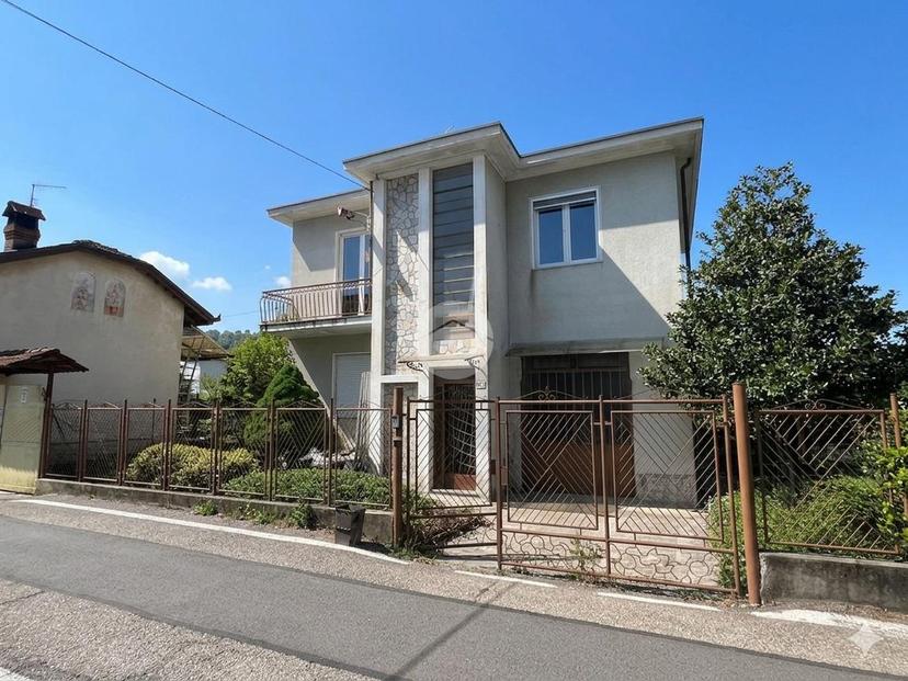 Villa in Via Quarone 6, Gassino Torinese — foto 5 di 5