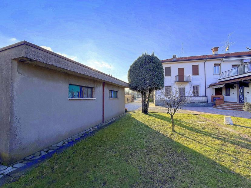 Villa, Inveruno