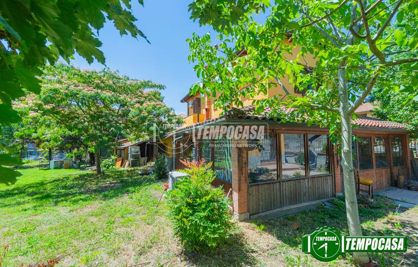 Villa in Via Giacomo Matteotti, Ozzero — foto 3 di 5