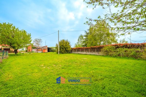 Villa in Via Maniotto 10, Carmagnola