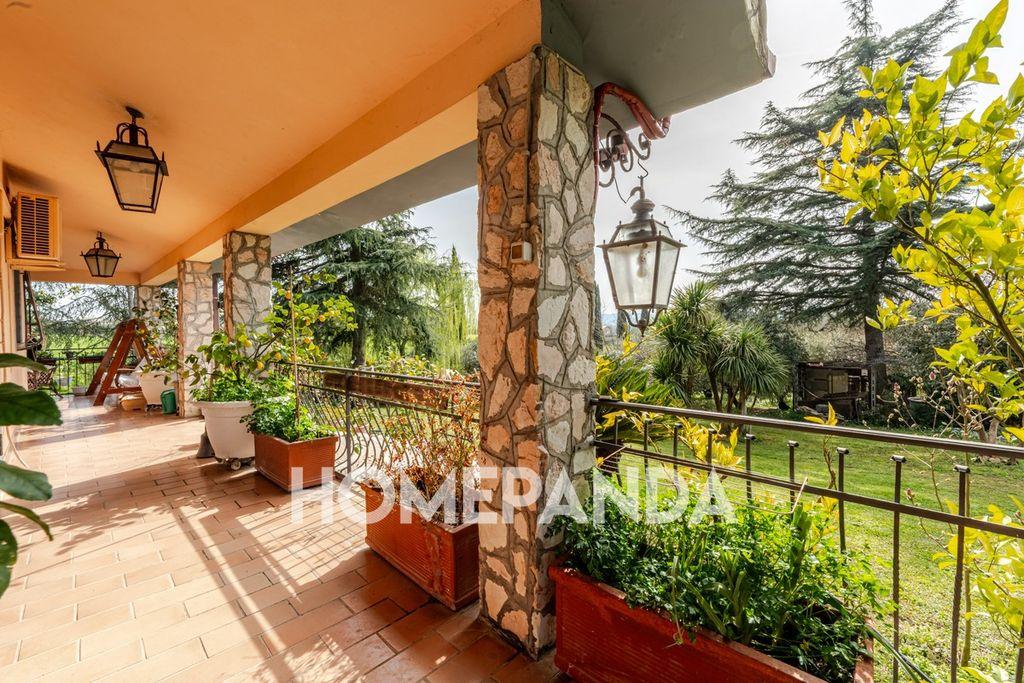 Villa unifamiliare in Strada Vicinale Cajo, Mazzano Romano
