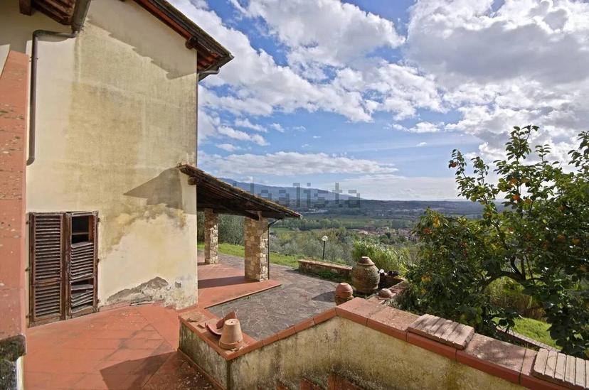 Villa unifamiliare in Via Costerella, Figline e Incisa Valdarno