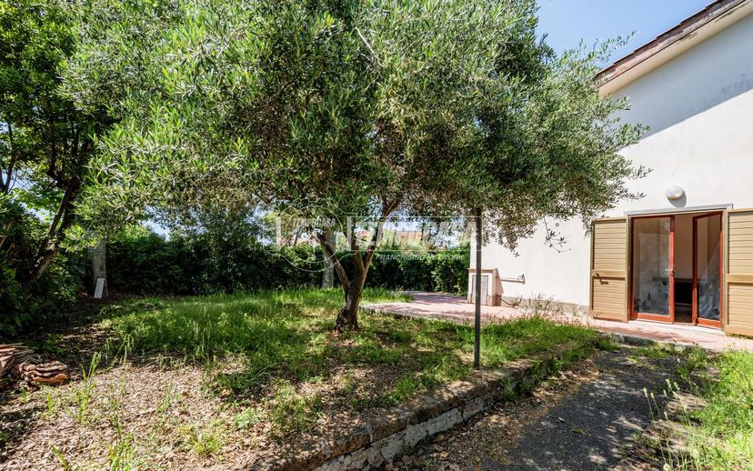 Villa a schiera in Via Marte, Marina di San Nicola 2, Ladispoli