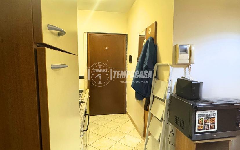 Monolocale in Piazza Camillo Benso Conte di Cavour 8, Sedriano — foto 2 di 5
