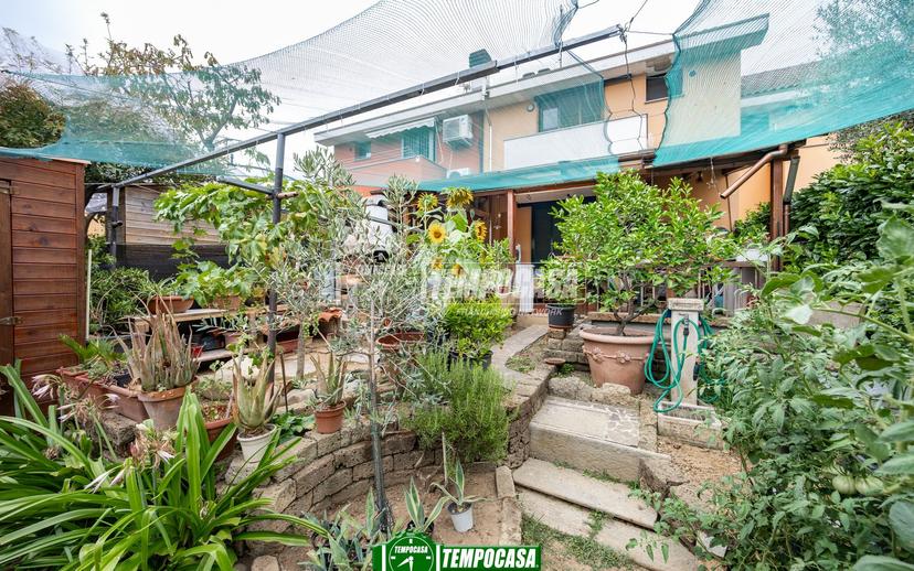 Villa a schiera in Via Pietro Mascagni 22, Trezzano Rosa — foto 3 di 5