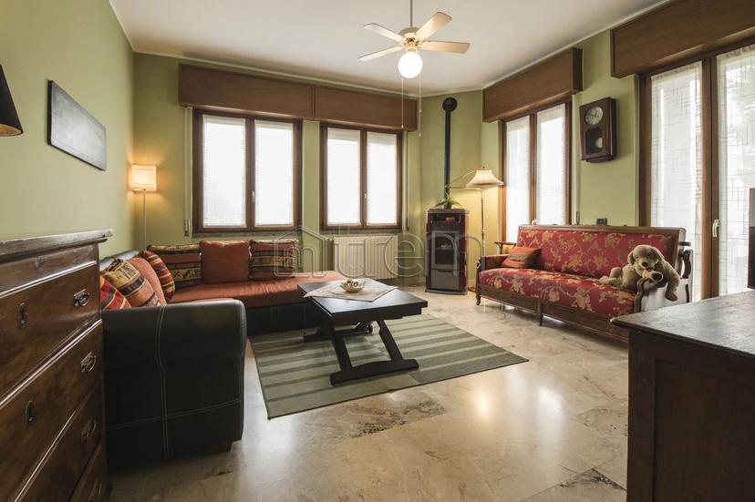 Villa in Via San Martino della Battaglia, 5, Pogliano Milanese — foto 4 di 5
