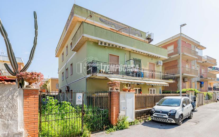 Quadrilocale in Via Monastir, Fiumicino