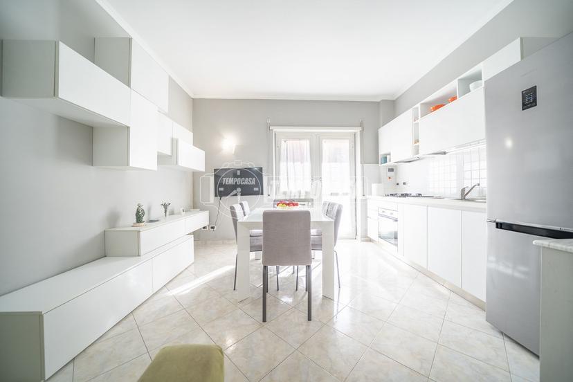 Trilocale, Roma
