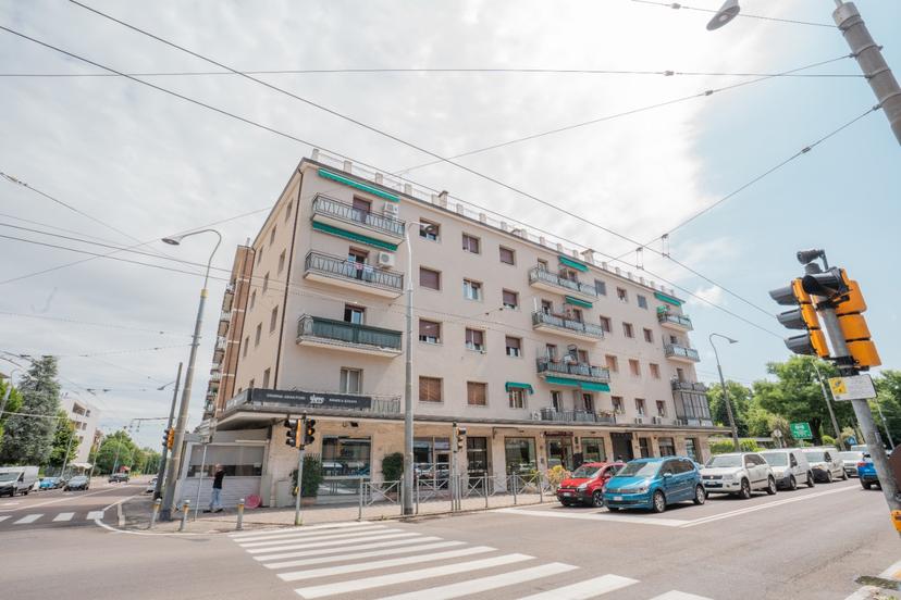 Appartamento in Via Emilia 173, San Lazzaro di Savena — foto 3 di 5