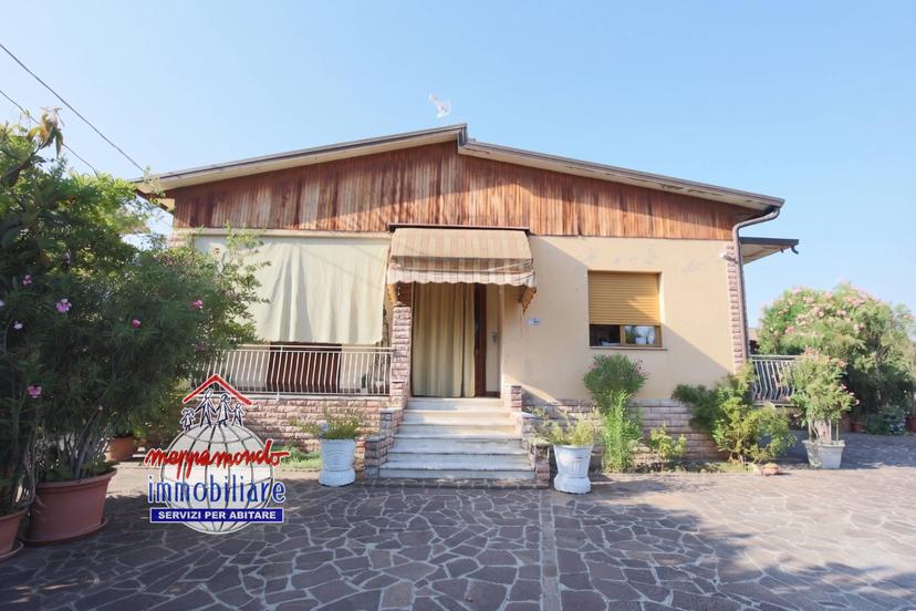 Villa in Via Mezzo Ponente 1350, Crevalcore — foto 2 di 5