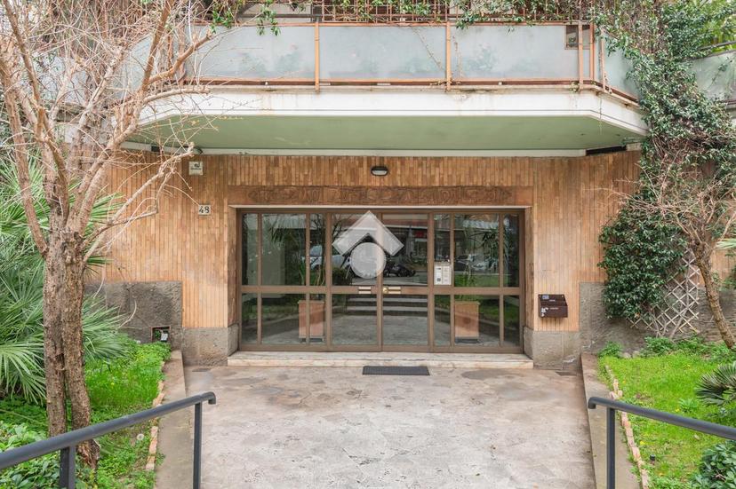 Appartamento in Via Ugo De Carolis 48, Roma