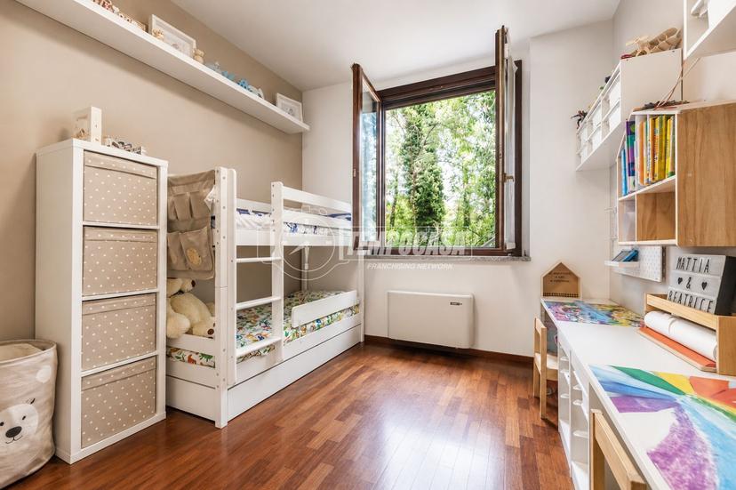 Trilocale in Via Gaspare Stampa 11/d, Abbiategrasso