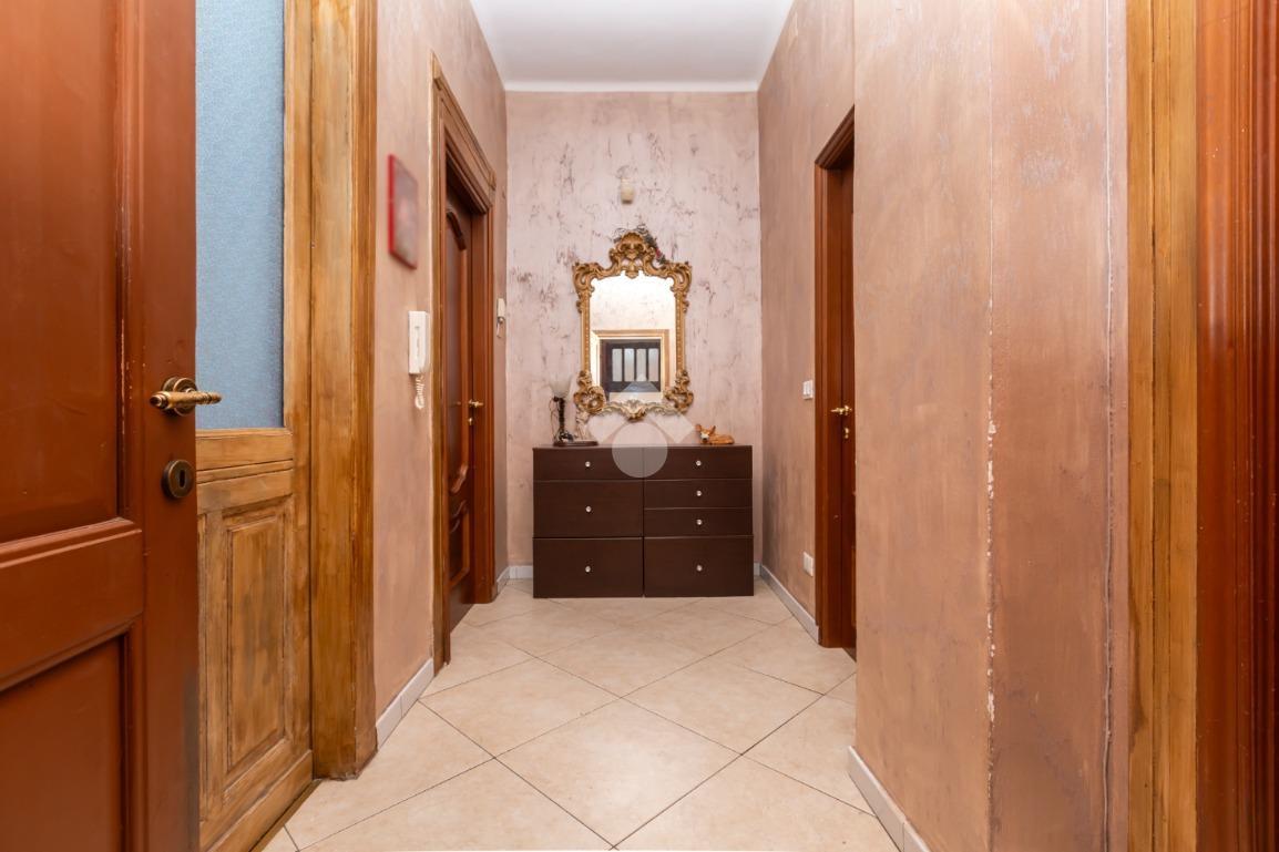 Villa in Via Borgomanero 65, Torino