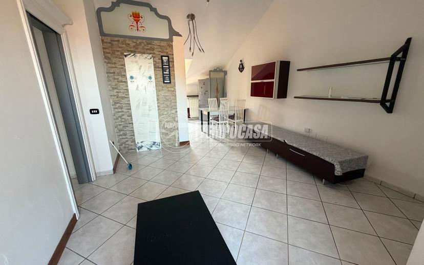 Trilocale in Via Gianfelice 8, Giugliano in Campania — foto 4 di 5