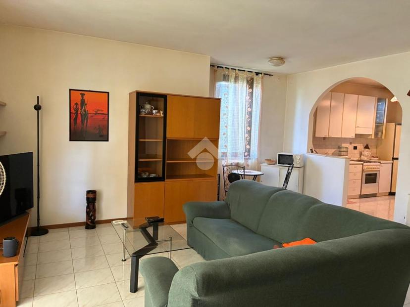 Quadrilocale in Via Paisiello 21, Corbetta