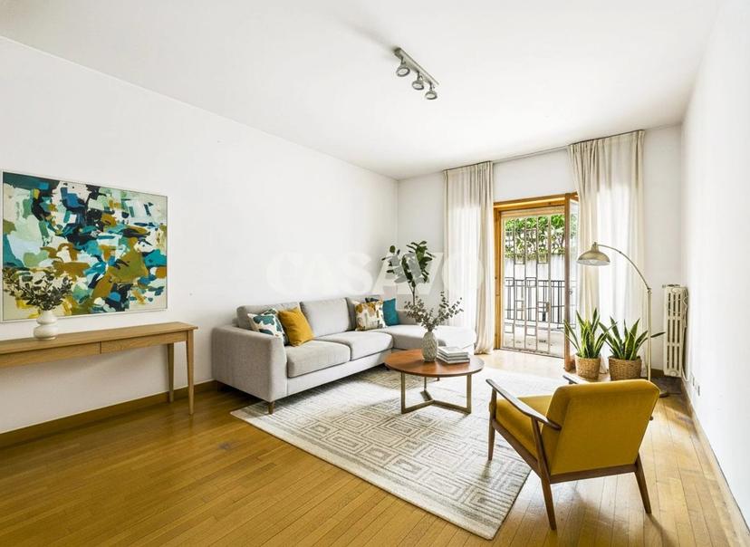 Trilocale in Via Sanzeno 25, Roma