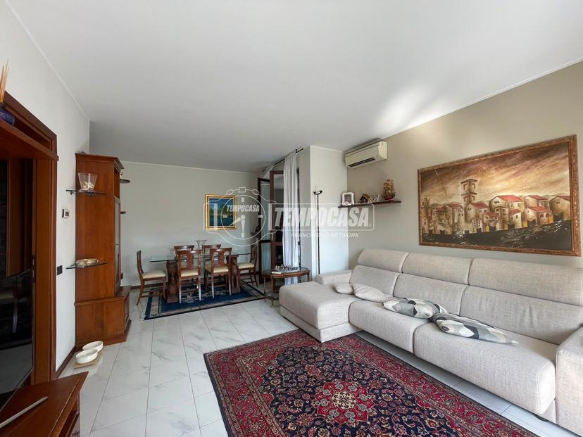 Villa a schiera in Via Lelio Basso 14, Paderno Dugnano — foto 3 di 5