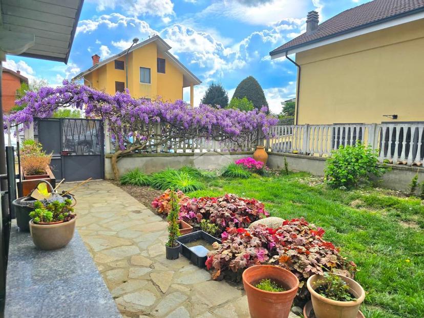 Villa in Via Cimabue 2, San Benigno Canavese — foto 3 di 5