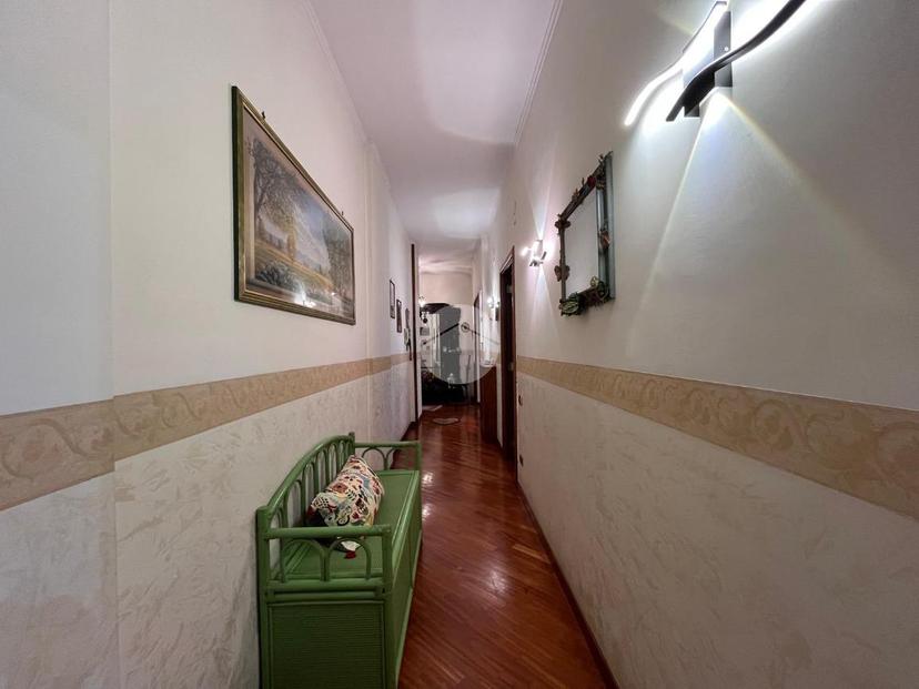 Trilocale in Prolungamento di Via Carlo De Marco 40, Napoli