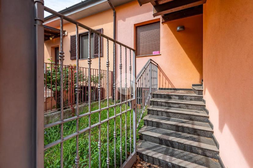 Villa in Via Pastrengo 11, Bollate — foto 5 di 5
