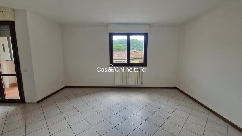 Quadrilocale in Via Vittorio Veneto, Dicomano 62, Dicomano