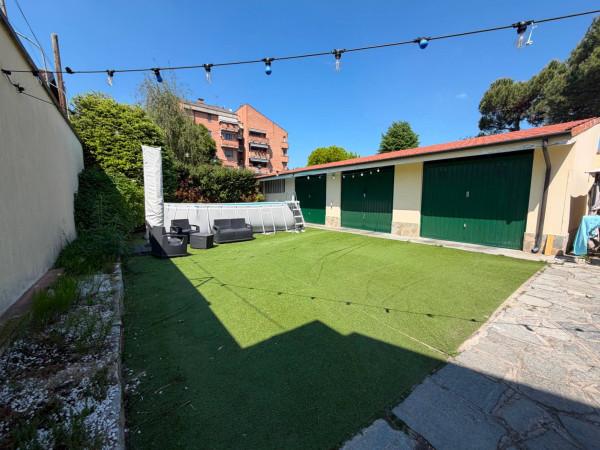 Villa in Via Papa Giovanni XXIII 80, San Mauro Torinese — foto 3 di 5