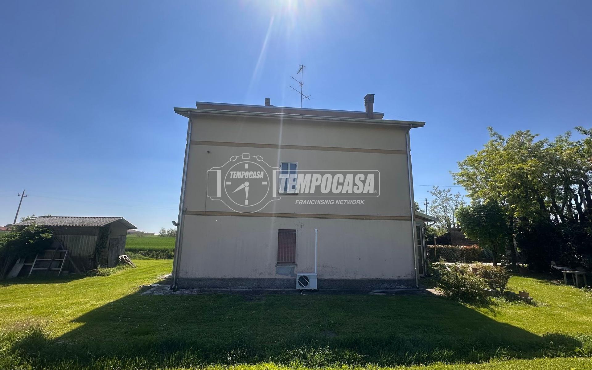 Casa indipendente in Via Stenio Guerzoni 730, Crevalcore