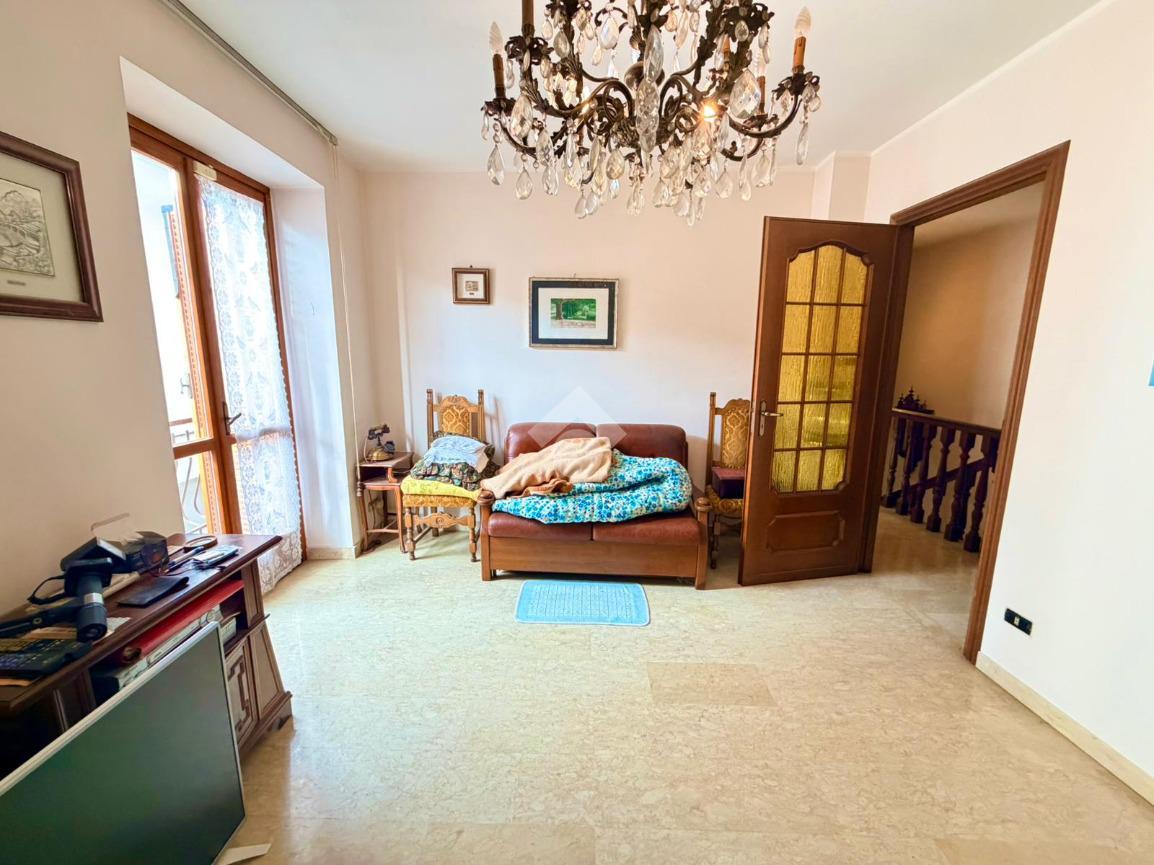 Casa indipendente in Vicolo Silvio Pellico 5, Gassino Torinese