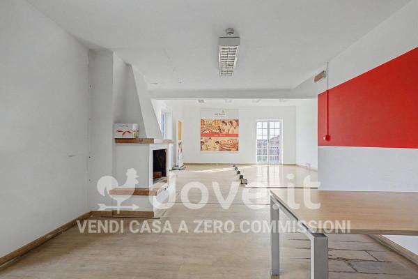 Trilocale in Salita di Castel Giubileo 18, Roma