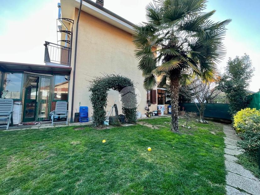 Villa in Via Sangano 74, Bruino — foto 2 di 5