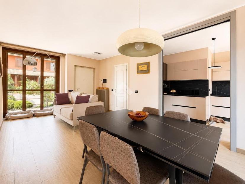 Villa in Via Alessandro Manzoni 19, Baranzate — foto 3 di 5