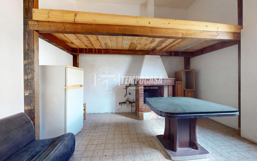 Bilocale in Via Fratelli Benassi 79, Vergato — foto 2 di 5